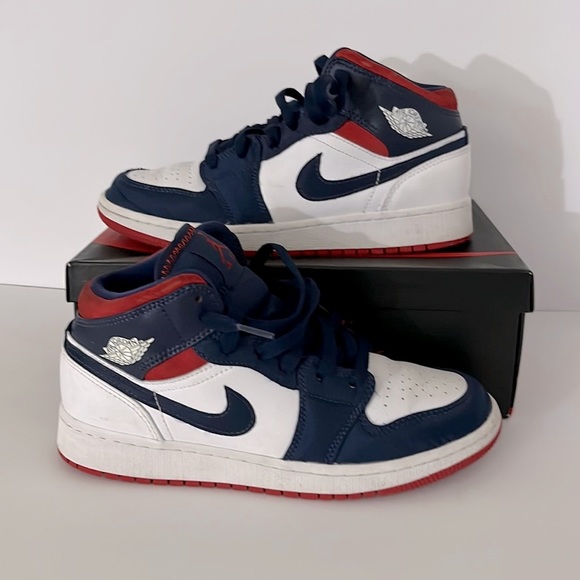 Jordan Other - Jordan 1 White/Universal Red/Blue sz 5.5